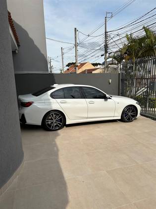 BMW 320i 2.0 16V TURBO FLEX M SPORT AUTOMÁTICO BMW 320i 2.0 16V TURBO FLEX M SPORT AUTOMÁTICO